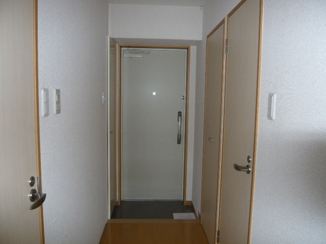 松山堂錦ビル 玄関