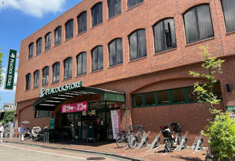 ベルデ久我山 【スーパー】ザ・ダイソー ピーコックストア久我山店まで682ｍ