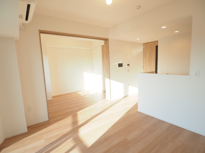 ドゥーエ王子神谷 リビング