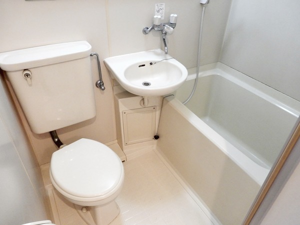 ヴァンベール305号室 お風呂