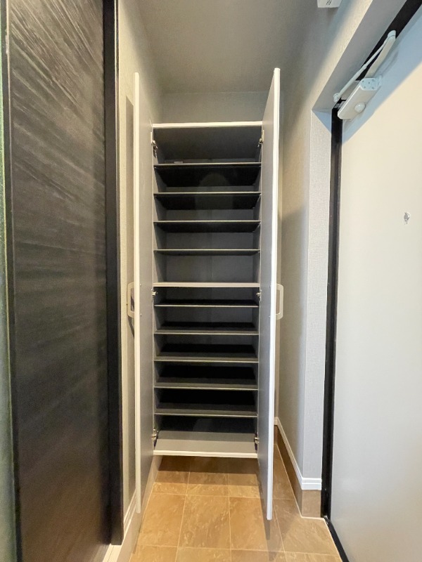 ノーブルワン1階 収納