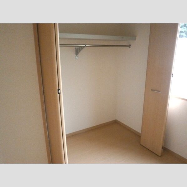 トップⅤⅥⅦⅧ 収納