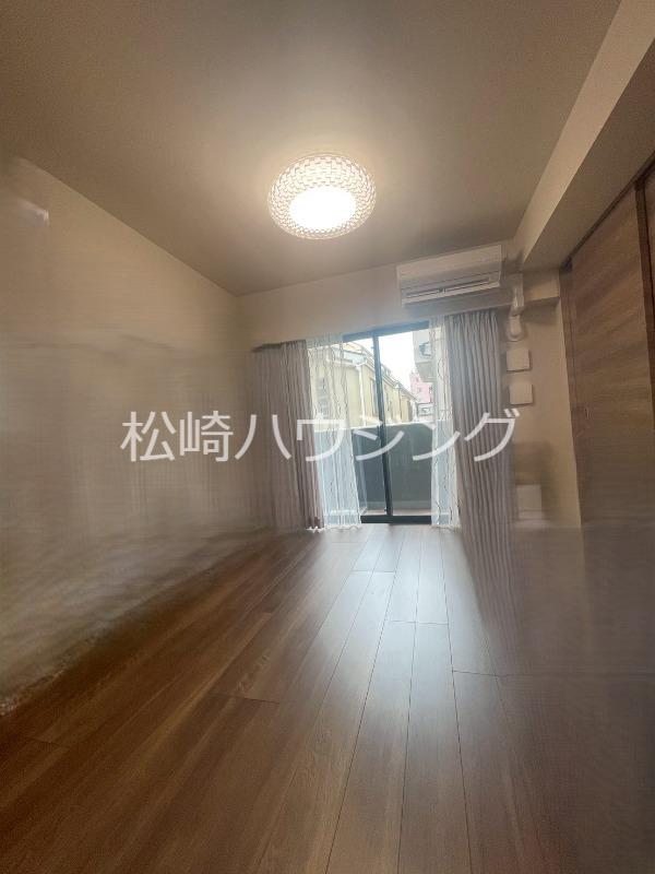 オープンレジデンシア中野中央3階 内観