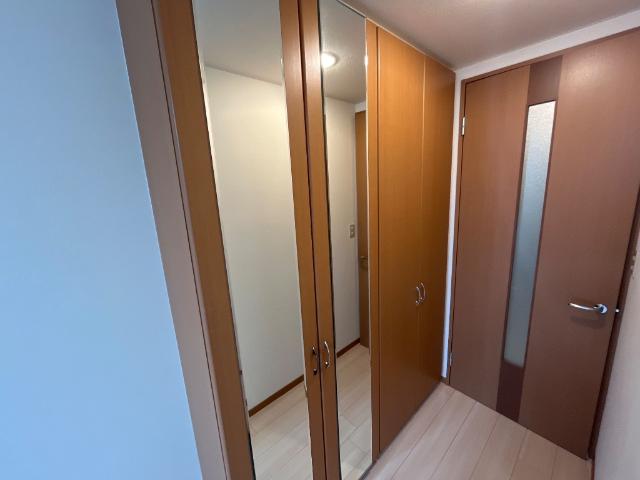 プリエール宮本302号室 クローゼット