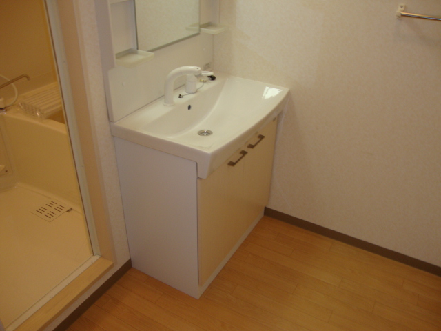 パールハイム鎌倉101号室 洗面