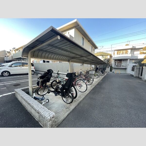 メゾン ド フォレ/メゾン ド フルール　メゾン ド フォレ103号室 駐輪場