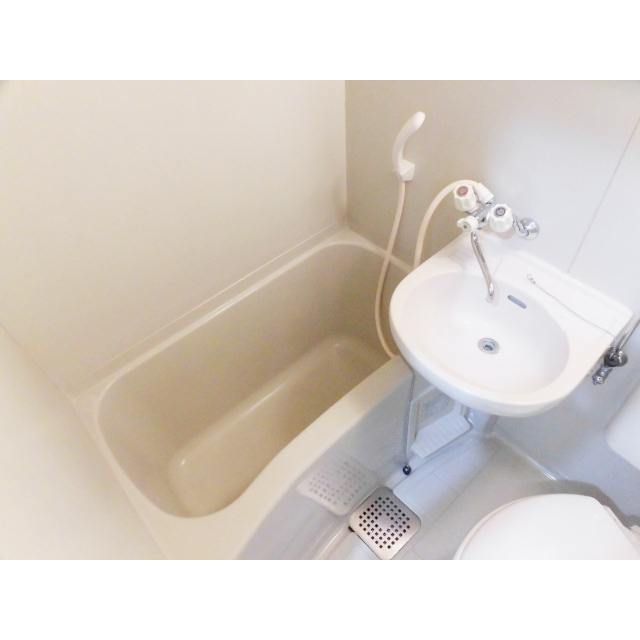 メゾンポンムＡ101号室 お風呂