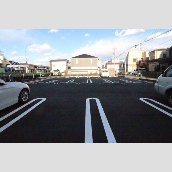 aise village203号室 駐車場