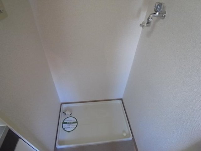 スカイコート千歳烏山第５ 室内洗濯機置場