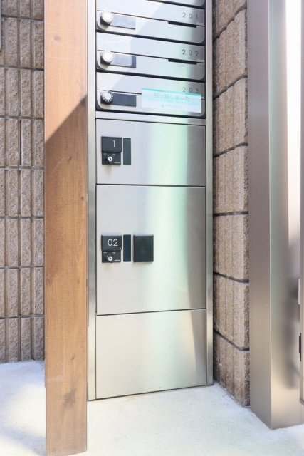 アグレアーブル1階 宅配ボックス