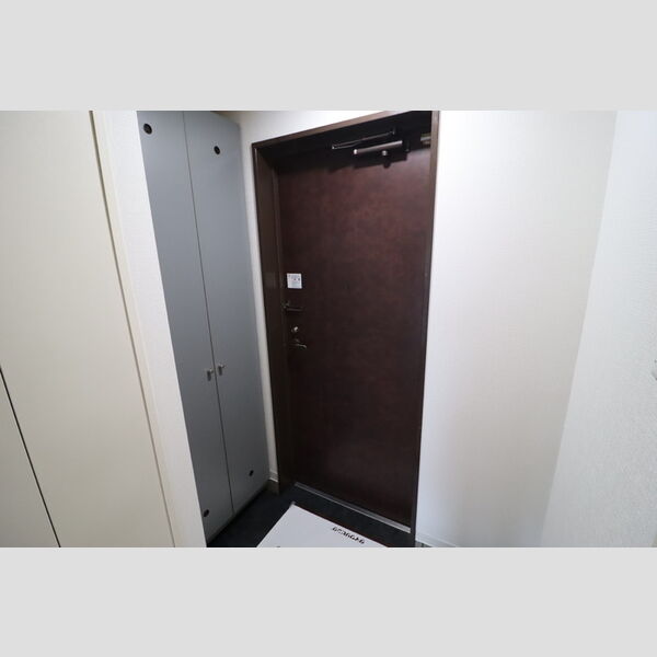 オーシャンビュー弐番館 玄関