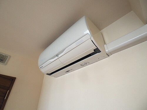 白金ザ・スカイ東棟11階 全居室エアコン設備