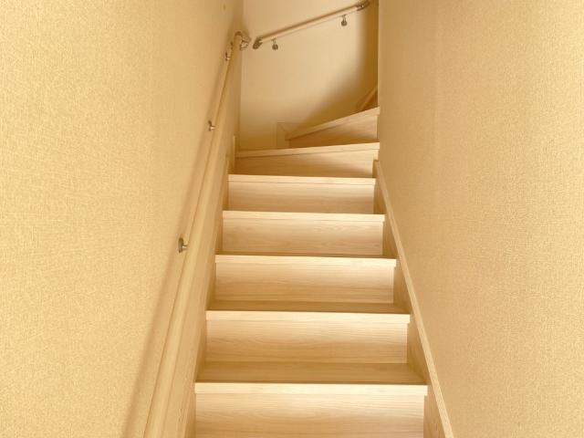 ファンタジア202号室 室内階段