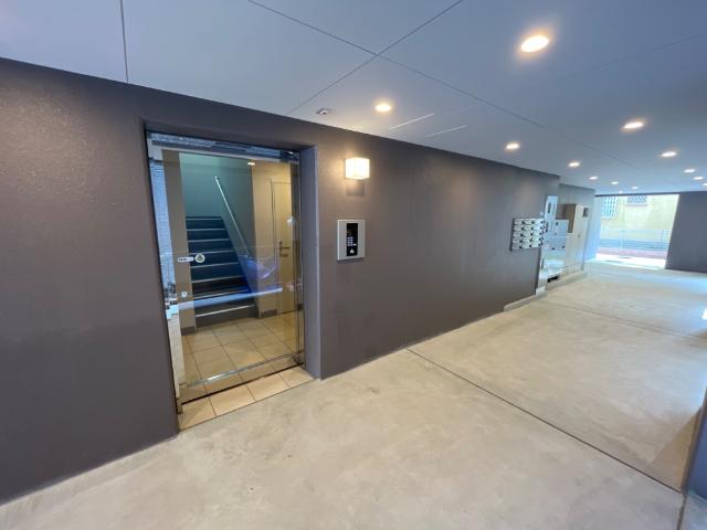 ゼフィール 外観写真（昼）