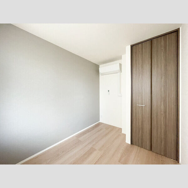 セレスティア白鳥206号室 洋室