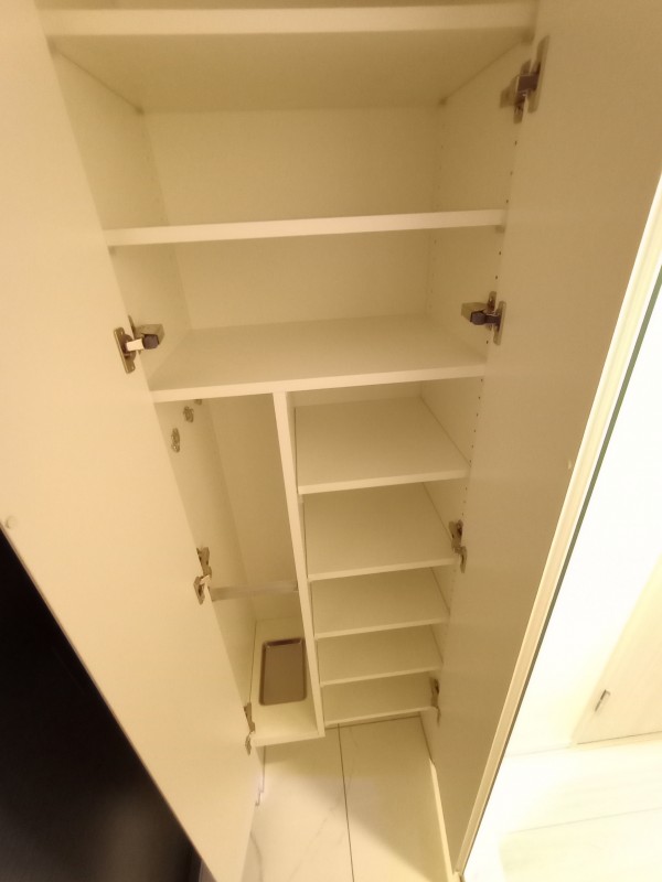 クレイシアIDZ祐天寺3階 収納