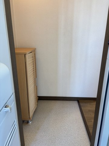 メゾンフジミ 玄関