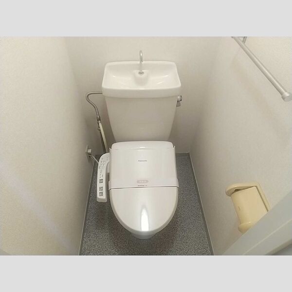 フォレストヴィラ北斗108号室 トイレ