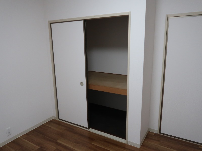 ハイツファイン2階 ※別部屋写真参照