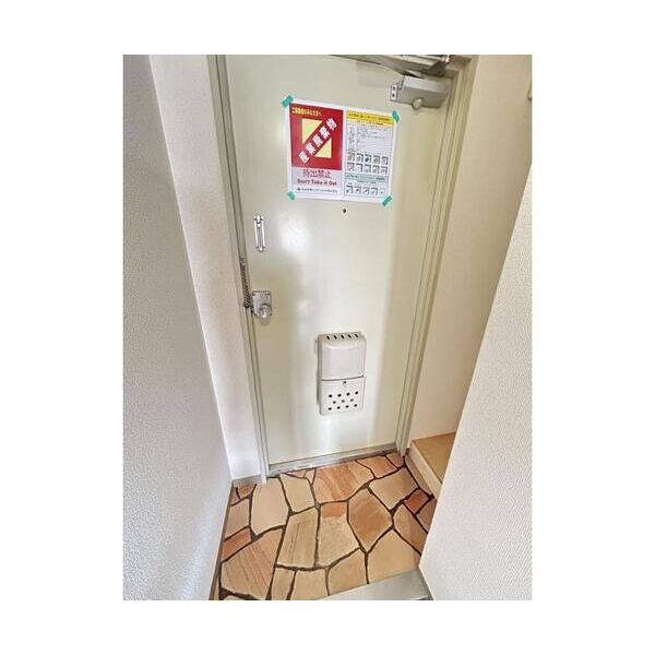 HMレジデンスA棟210号室 同建物別部屋の参考画像