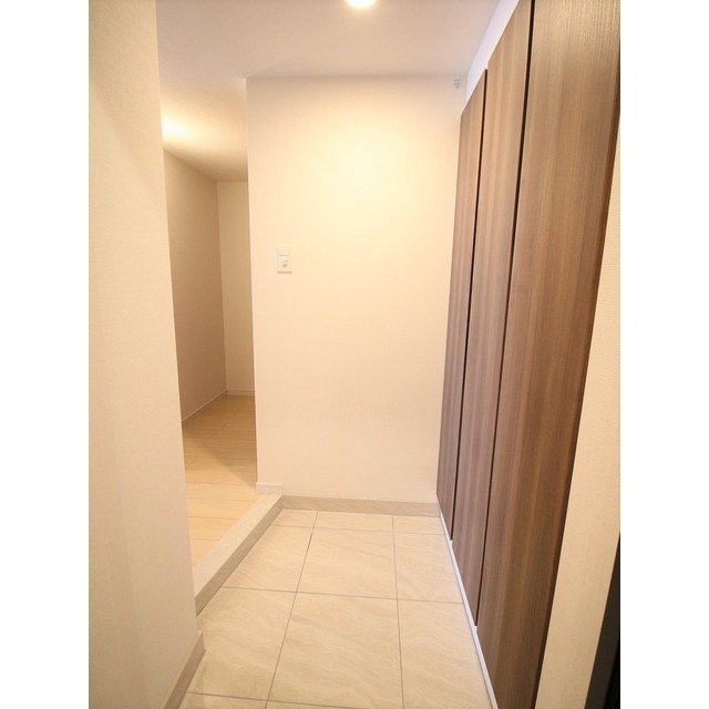 プレール・ドゥーク東向島301号室 玄関