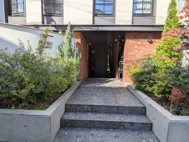 アレーロ高円寺 エントランス