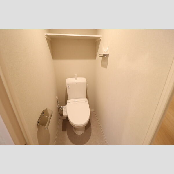 アーバンシャトー千葉中央502号室 温水洗浄暖房便座