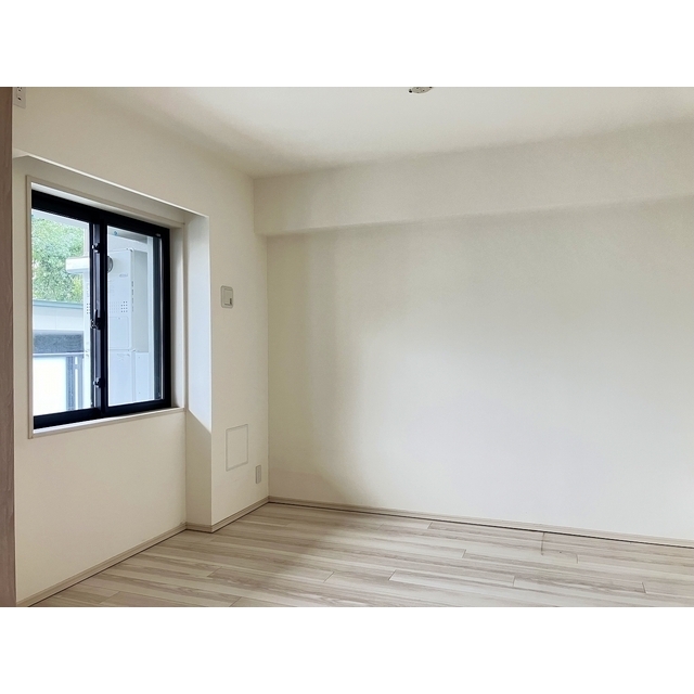 ザ・パークハウス二子玉川ガーデン325号室 洋室5.5帖　2026年1月撮影