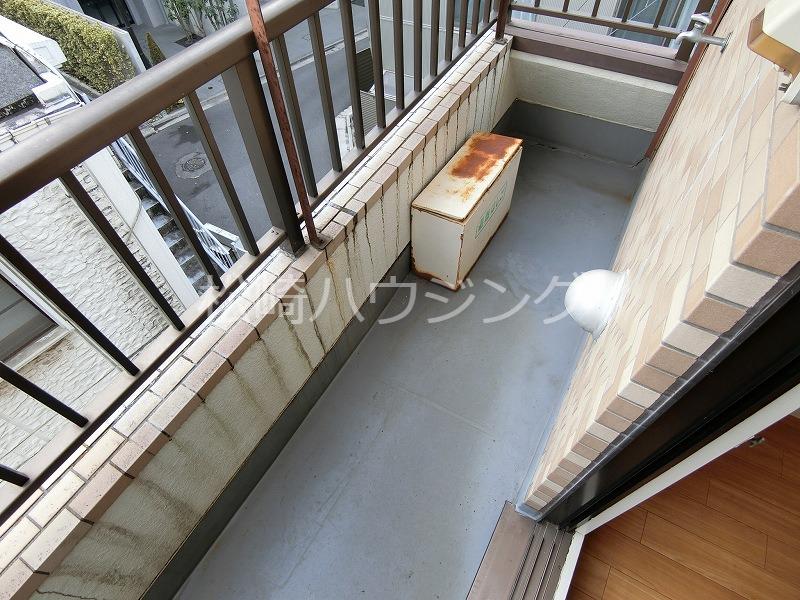 川瀬ビル バルコニー