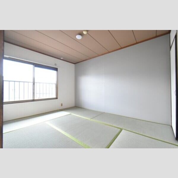レザンシャトー201号室 和室