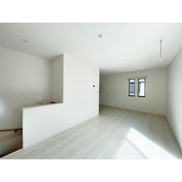 中野島6丁目戸建9号棟1号室 リビング