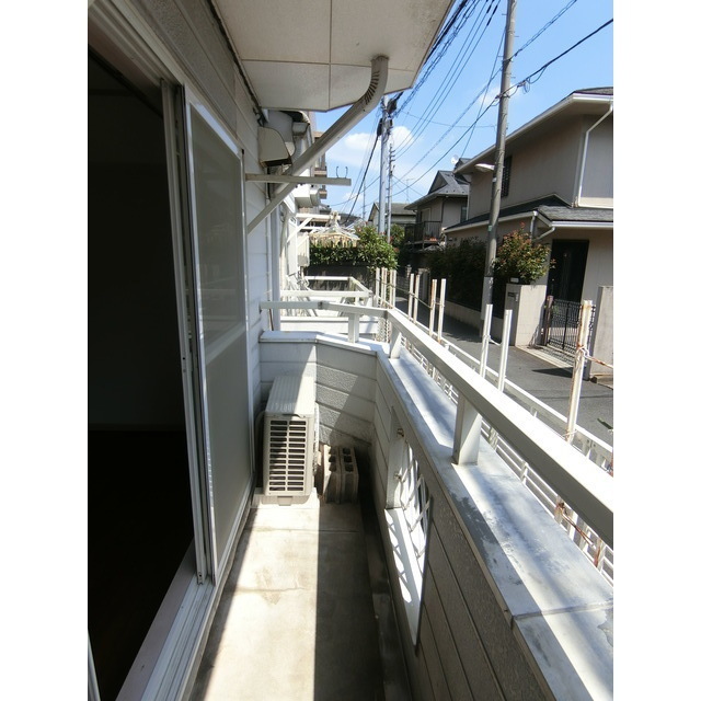 ハイツシオン 陽当たりの良いバルコニー