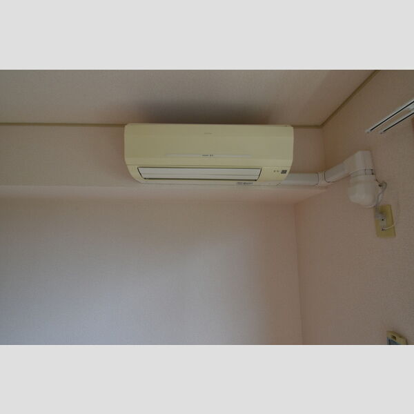 ラフィネ　壱・弐番館2102号室 エアコン