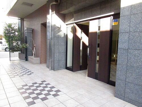 スタジオスクエア住吉2階 エントランス　※前回募集時2021年11月撮影