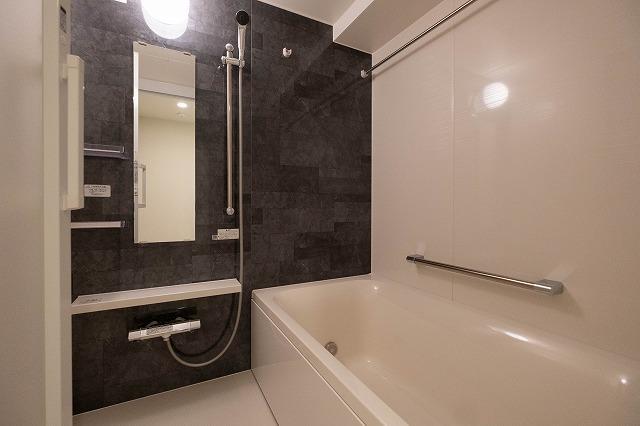 Lighthouse西新宿7階 バス