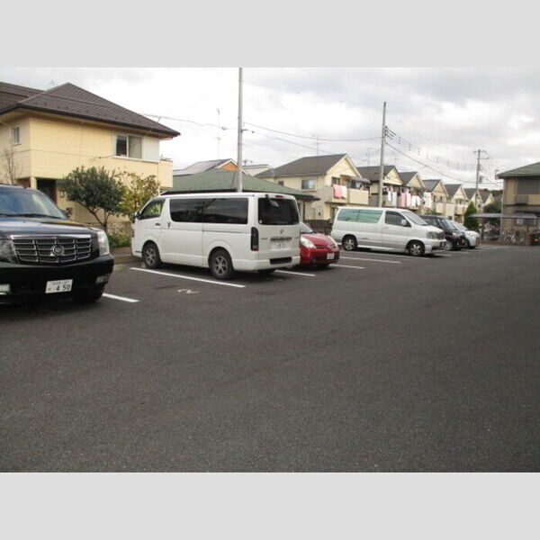 プリモ西白井　D棟101号室 駐車場