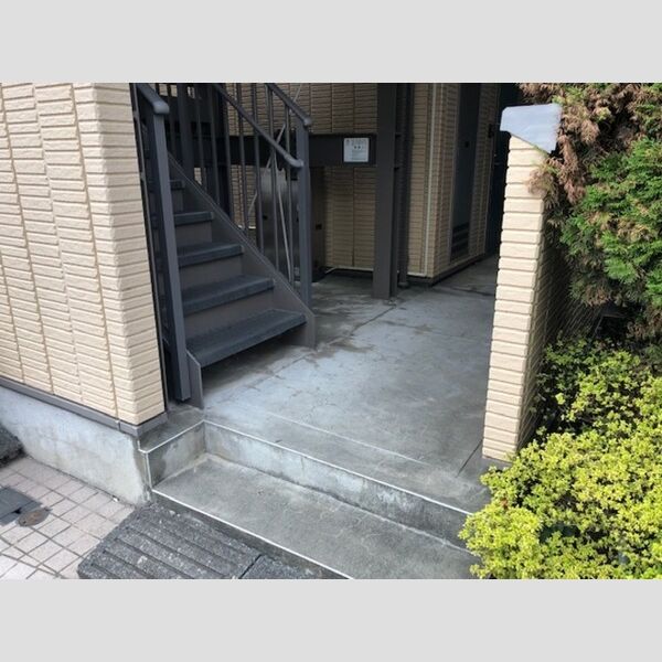 アバンウェル ディッツォ エントランス