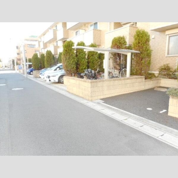 フォレストパル103号室 駐車場(要空き確認)