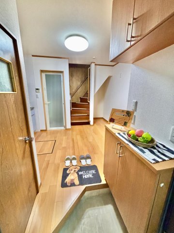 子猫と小川のスフレ 開放感のある玄関です♪