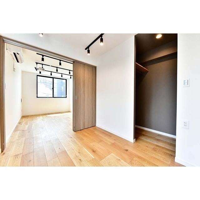 Platanus幡ヶ谷302号室 リビング