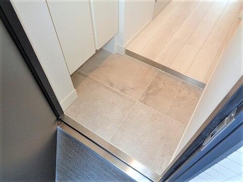 ＫＤＡ　ＧＯＴＥＮＹＡＭＡ9階 玄関　※2019年7月撮影