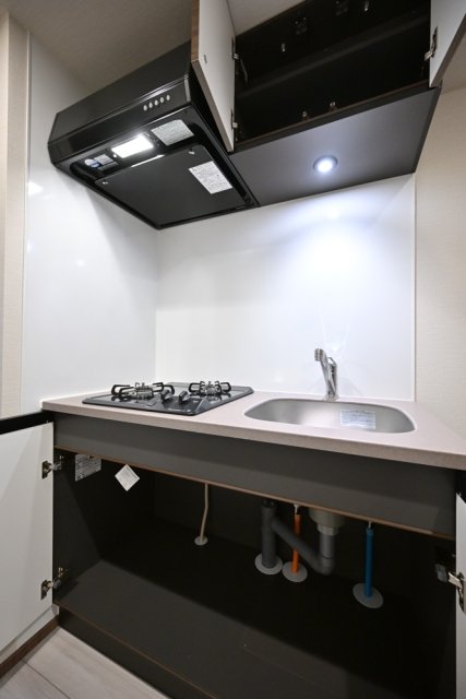 ＧＲＡＮＳＩＴＥ　ＮＡＫＡＭＥＧＵＲＯ8階 キッチン