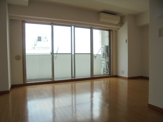 アクトフォルム武蔵小山 リビング