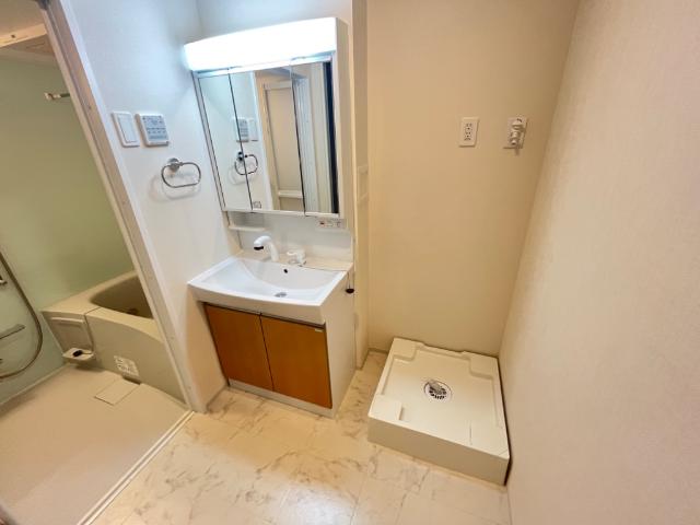 プラージュ 洗面