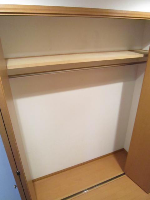 アミュレット茅ヶ崎0105号室 収納