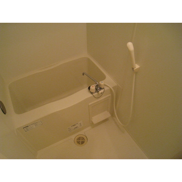 アンプルールフェール CREDO KAWAGUCHI お風呂