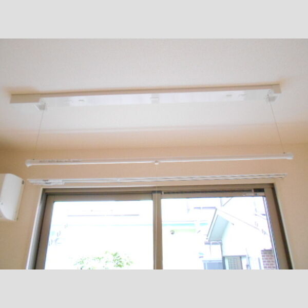 アクシス101号室 室内物干し