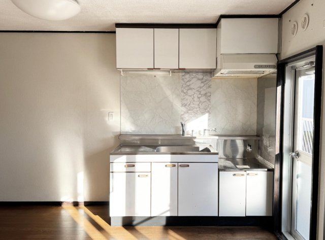コンドミニアム座間3号棟 キッチン！