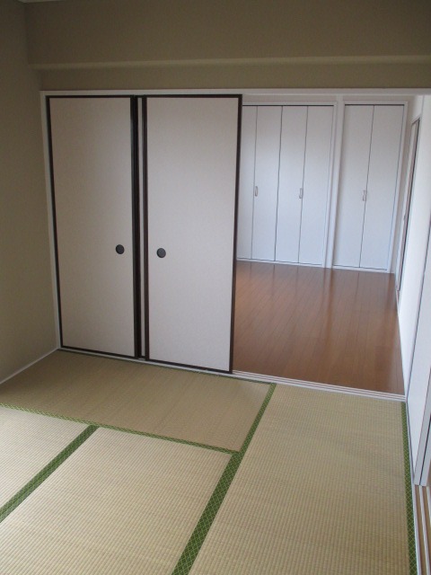 シャトル上杉6階 部屋その他