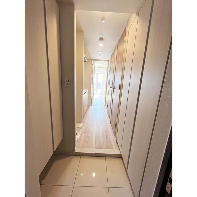 ブランシエスタ横浜高島町1203号室 玄関